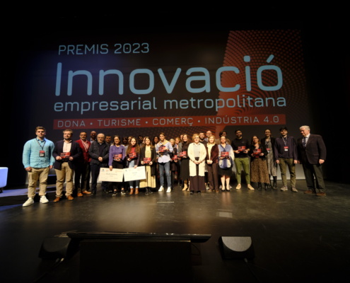 FOTOGRAFIES DE L'ACTE DE LLIURAMENT DELS PREMIS A LA INNOVACIÓ EMPRESARIAL METROPOLITANA 2023